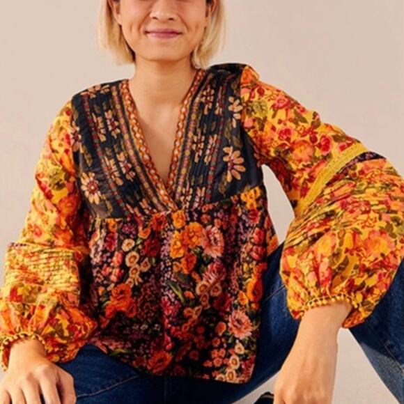 FARM Rio NWT Vibrant Flowers Garden Lace Trim V-Neck Bold Long Sleeve Blouse XS - Picture 3 of 10
